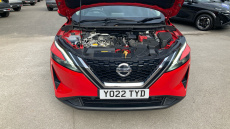 Nissan Qashqai 1.3 DiG-T MH Acenta Premium 5dr Petrol Hatchback